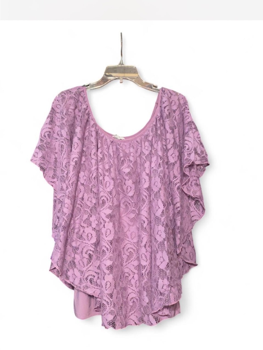 Women’s Lace Overlay Flutter Sleeve Top